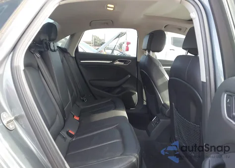 2015 Audi A3 2.0T Premium z USA, uszkodzony, nr VIN WAUEFGFF8F1002359